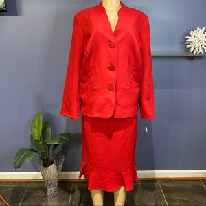 NWT JM Collection Womens 2 Piece Skirt Suit